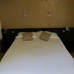 Les Beaux Soleils Hotel Cergy