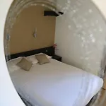 Les Beaux Soleils Hotel Cergy